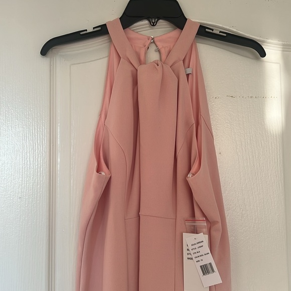 NWT Julia Jordan Blush Knot Halter Neck Sleeveless Faux Wrap Tulip Midi Dress - Picture 3 of 4